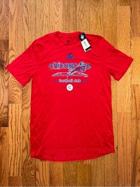Chicago Fire Football Club Pitch Adidas T-Shirt Size Medium NEW